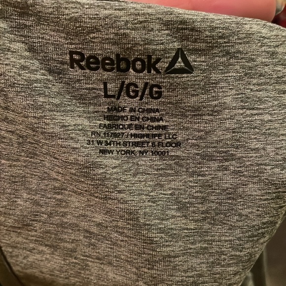Nwot Reebok sz LG t back tank top - Picture 3 of 5